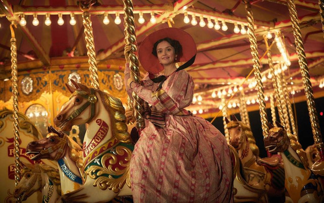 Olivia Cooke - Vanity Fair (2018) 1x01 &#039;Miss Sharp in the Presence of the Enemy&#039;