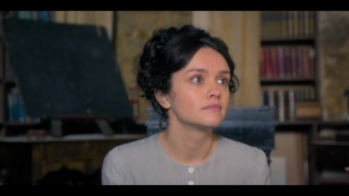 Olivia Cooke - Vanity Fair (2018) 1x02 &#039;Miss Sharp Begins to Make Friends&#039;