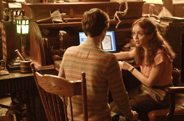 Olivia Cooke - Bates Motel (2013) 1x02 &#039;Nice Town You Picked, Norma...&#039;