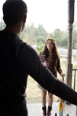 Olivia Cooke - Bates Motel (2013) 1x02 &#039;Nice Town You Picked, Norma...&#039;