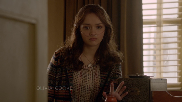 Olivia Cooke - Bates Motel (2013) 1x05 &#039;Ocean View&#039;