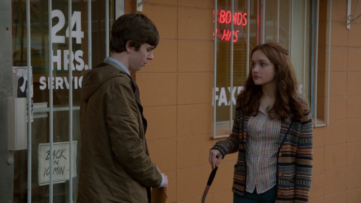 Olivia Cooke - Bates Motel (2013) 1x05 &#039;Ocean View&#039;