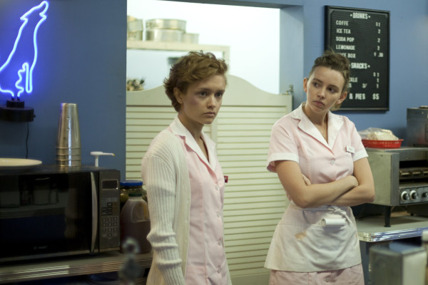 Olivia Cooke - Katie Says Goodbye (2016)