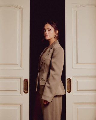 Olivia Cooke by Evelyn Freja for Los Angeles Times (New York 05/31/2024)