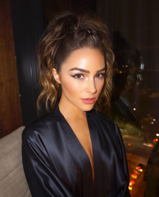 Olivia Culpo – Social Media November 2019