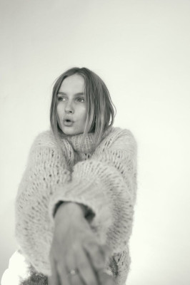 Olivia DeJonge – November 2019 Photoshoot
