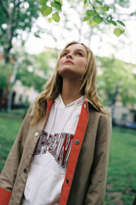 Olivia DeJonge – Photoshoot for Badlands Journal, January 2019