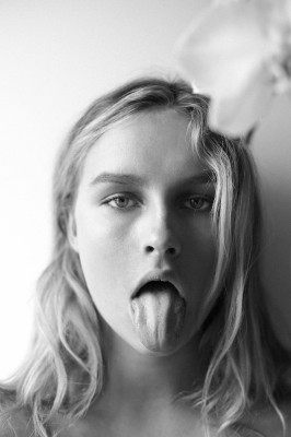 Olivia DeJonge – Photoshoot for Badlands Journal, January 2019