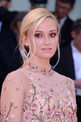 Olivia Hamilton pic #1189281