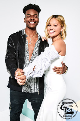 Olivia Holt-Comic Con in San Diego