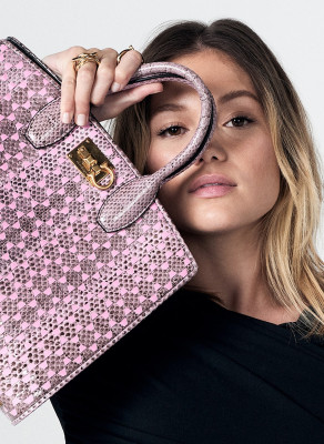 Olivia Holt- Elle, 2021