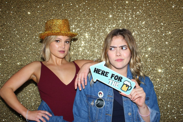 Olivia Holt at a Wedding Photobooth 12/14/2019
