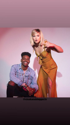 Olivia Holt pic #1105277