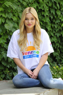 Olivia Holt pic #832157