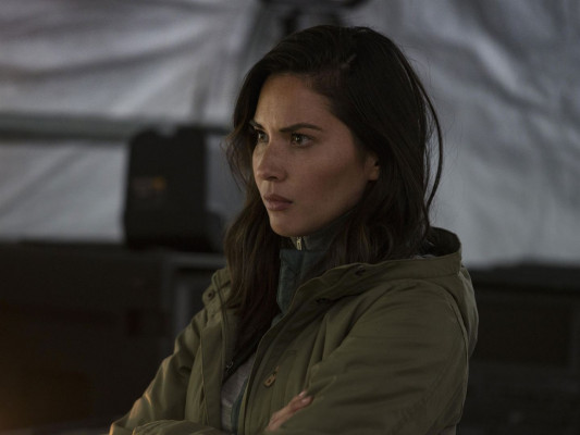 Olivia Munn - Six (2018) 