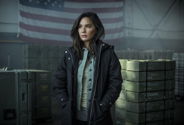 Olivia Munn - Six (2018) 2x10 &#039;Danger Close&#039;