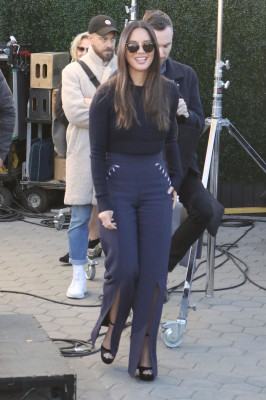 Olivia Munn – Films for Extra in Universal City