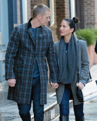 Olivia Munn pic #705159