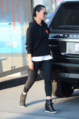 Olivia Munn pic #908015