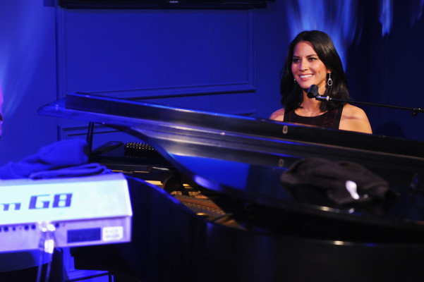 Olivia Munn pic #605631