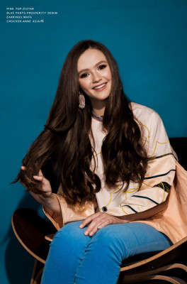 Olivia Sanabia – Avante Magazine December 2018