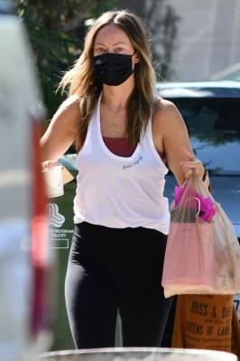 Olivia Wilde – Out in LA 07/06/2020
