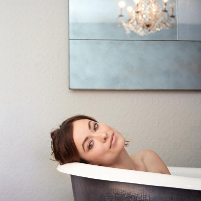 Olivia Wilde – True Botanicals July 2018