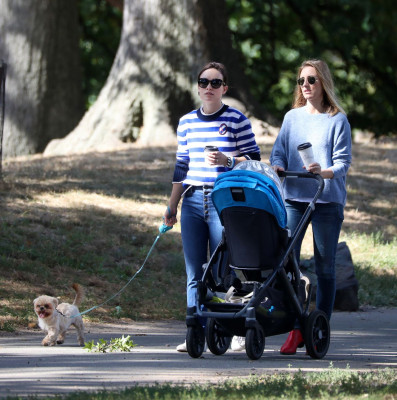 Olivia Wilde – Walking Her Dog in a Park in NYC