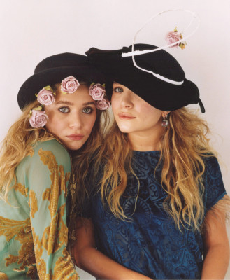 photo 12 in Olsen Twins gallery [id376569] 2011-03-25 00:00:00