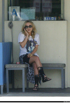 photo 6 in Olsen Twins gallery [id128859] 2009-01-16 00:00:00