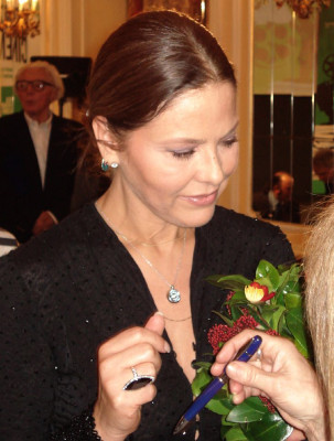 photo 27 in Ornella Muti gallery [id489301] 2012-04-01 00:00:00