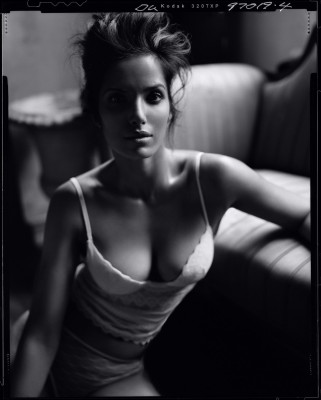 photo 8 in Padma Lakshmi gallery [id196545] 2009-10-09 00:00:00