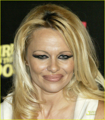 Pamela Anderson pic #718046