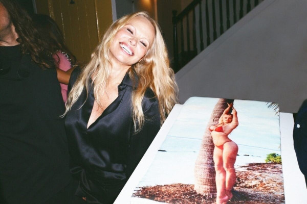 Pamela Anderson