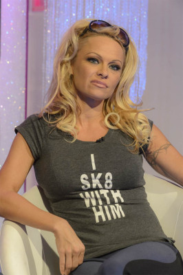 Pamela Anderson pic #768127