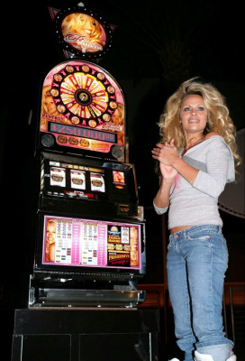Pamela Anderson pic #768130