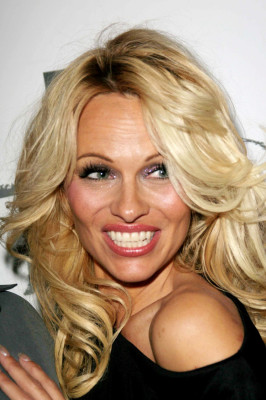 Pamela Anderson pic #769331