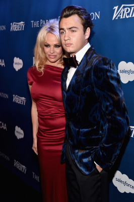 Pamela Anderson pic #859457