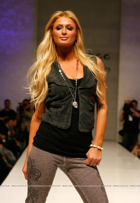 Paris Hilton pic #126135