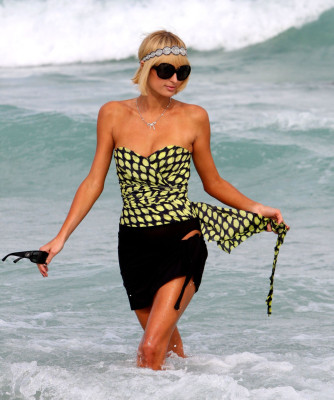 Paris Hilton pic #145520