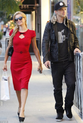Paris Hilton pic #685726