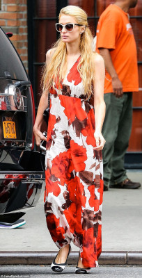 Paris Hilton pic #760609