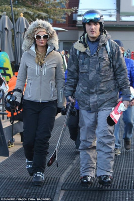 Paris Hilton pic #1027755