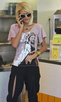 Paris Hilton pic #95430