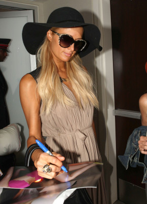 Paris Hilton pic #553779