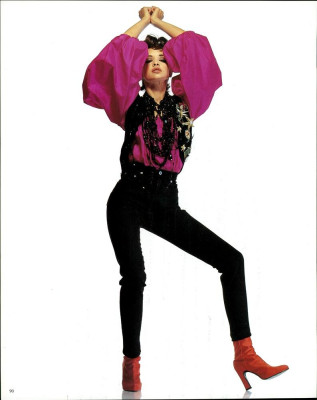 Patricia Hartmann ~ Vogue Italia May 1992 by Albert Watson