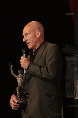 Patrick Stewart pic #740458