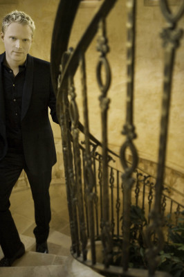 photo 28 in Paul Bettany gallery [id222688] 2009-12-17 00:00:00