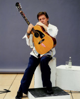 Paul McCartney pic #281975