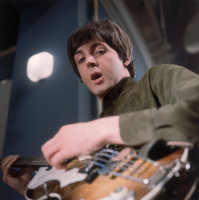 Paul McCartney pic #281976